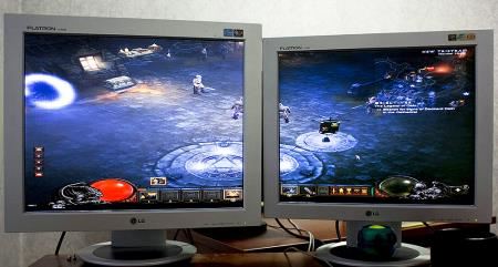 How to play games on multiple monitors 